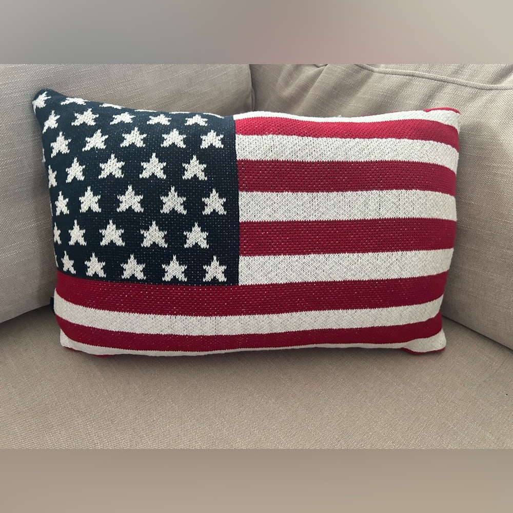 “New” Brooks Brothers American Flag Holiday Pillow